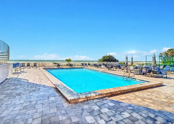Reef Club 407