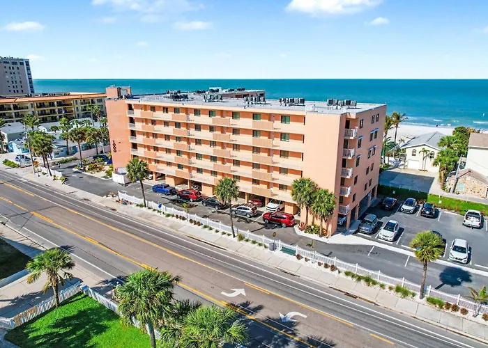 Reef Club 407 Clearwater Beach