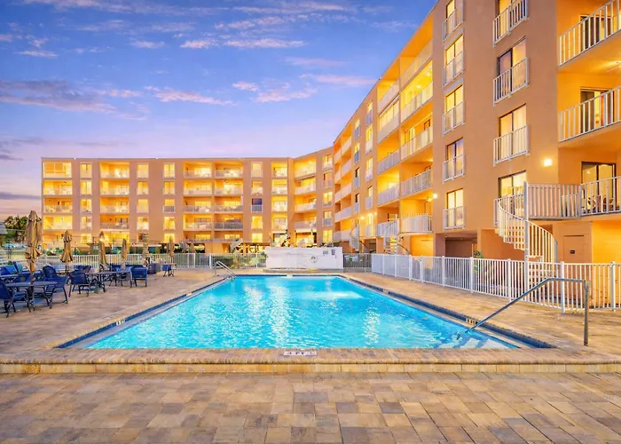 Reef Club 407 *